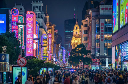 這些標(biāo)準(zhǔn)讓?xiě)敉鈴V告牌和招牌設(shè)施有了“體檢”